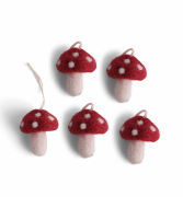 Mini Fliegen Pilze aus Filz  rot weiß 5er Set von En Gry Sif